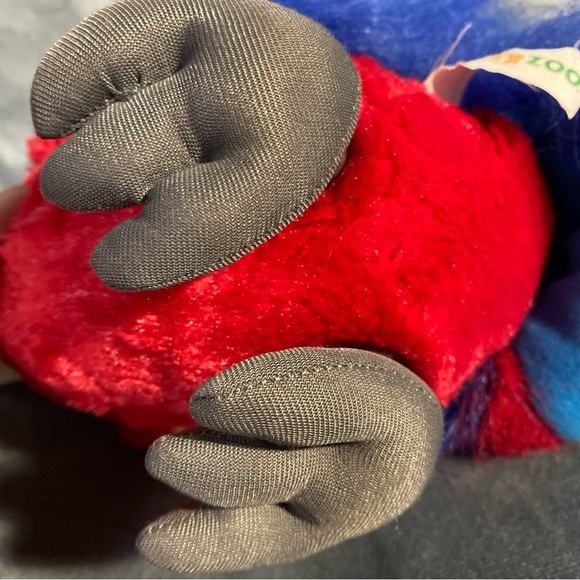 Red Macaw Parrot Plush Stuffed Animal Blue Yellow Tropics Bird Burn Zoo - Picture 8 of 10